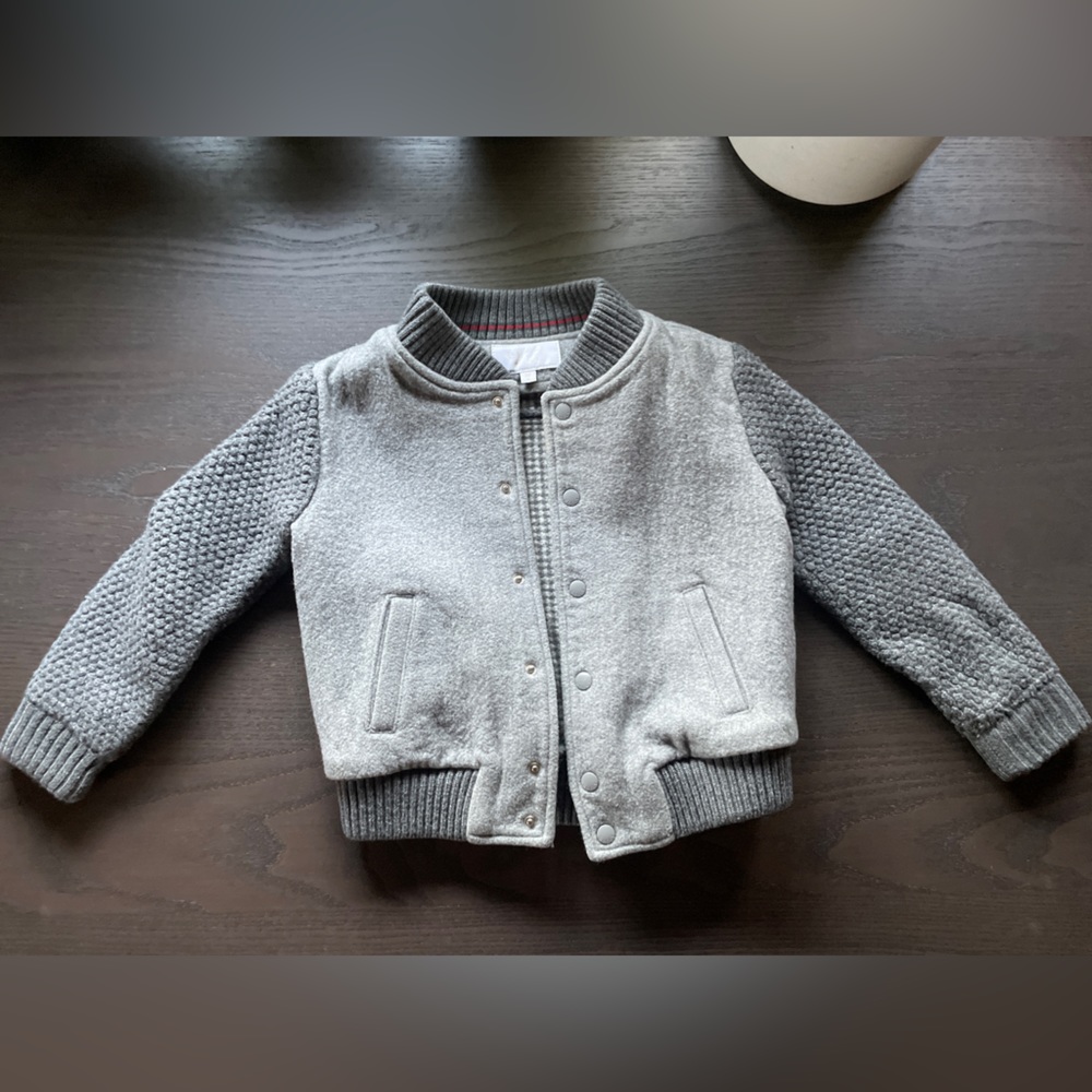 Vintage Gucci Kids Wool Coat Jacket. Size 36months. Almost new. Thick and Comfy